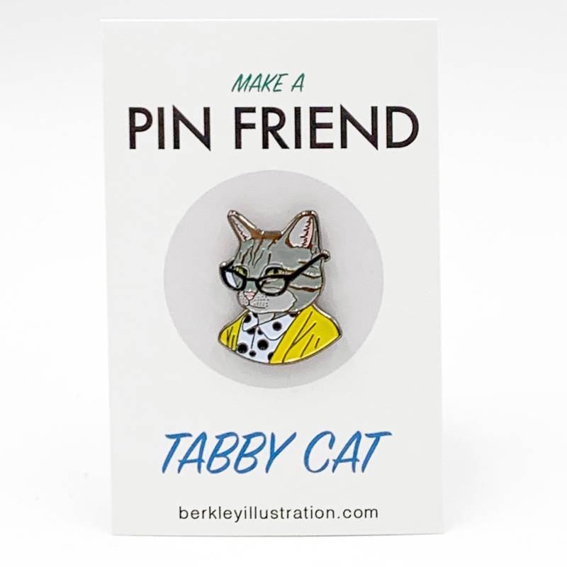 Emaille Pin - Bibliothek Katze Getigerte Rayan Berkley Illustration Anstecker Elegante Tiere Geschenk Für Sie Geek Chic Mit Brille von berkleyillustration