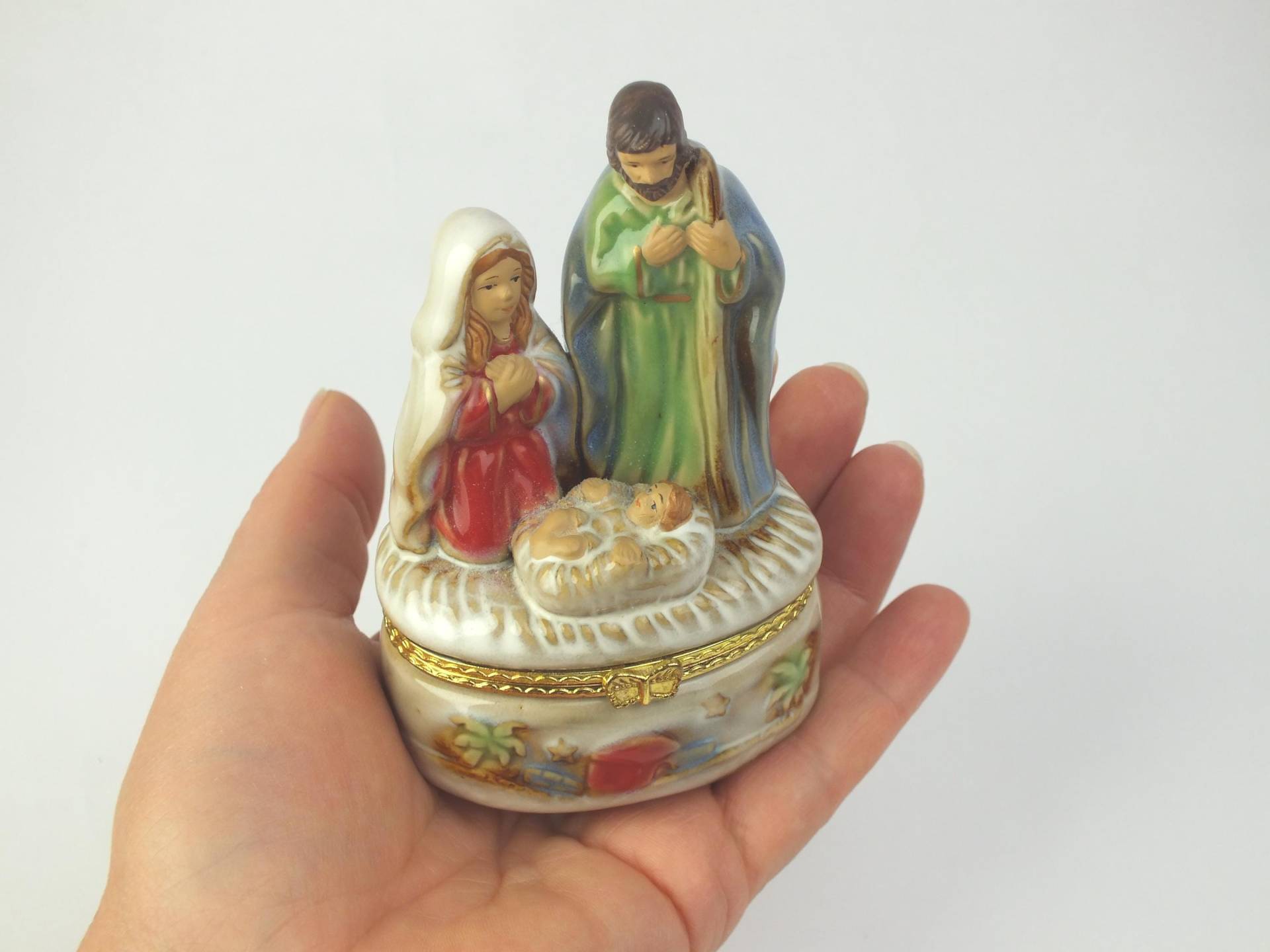 Kleine Religiöse Schmuckdose Maria/ Josef/ Jesus Kind Aus Porzellan, Vintage Dekoration, Geschenk Für Frauen, Weihnachtsgeschenk Sie von berlinvintageshop