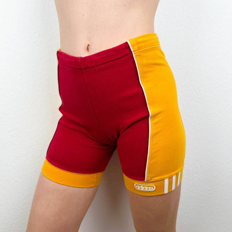 Vintage Adidas Shorts Size S | 36 Leggings Best Classic Vintage Adidas Shorts Size S | 36 Leggings Best Classic von bestclassicvintage