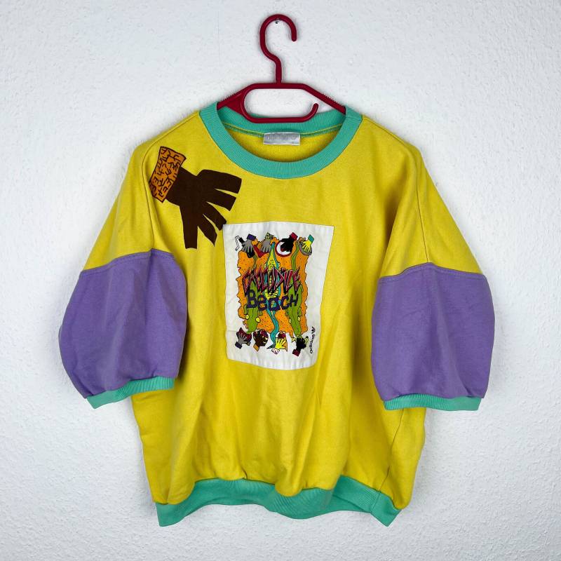 Vintage Adidas Sweater Size S-M Crocodile Beach Best Classic von bestclassicvintage
