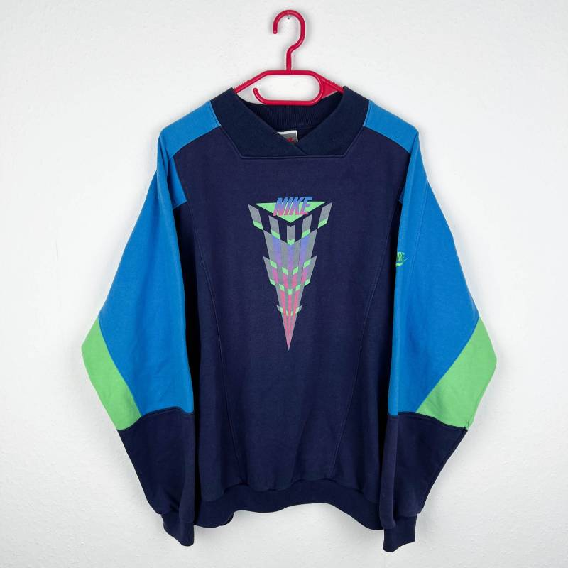 Vintage Nike Sweater Size M Best Classic Vintage Nike Sweater Size M Best Classic von bestclassicvintage