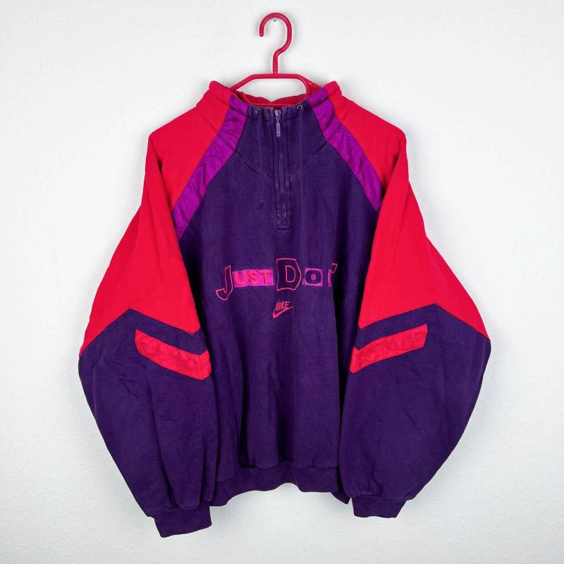 Vintage Nike Sweater Size M Best Classic Vintage Nike Sweater Size M Best Classic von bestclassicvintage