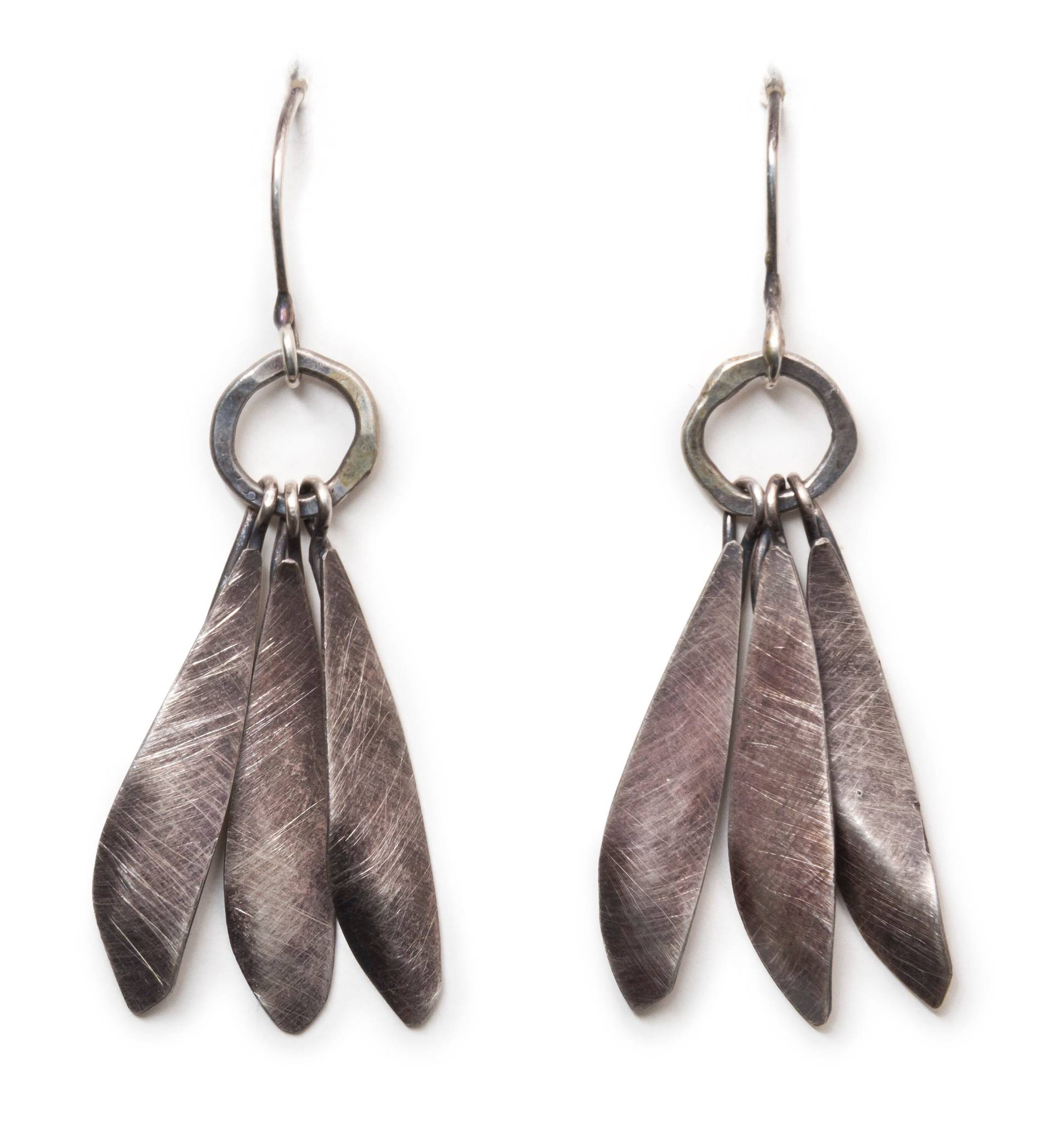 Traumfänger Ohrringe, Sterling Silber Feder Baumeln, Boho Recycling, Handgemachter Schmuck von bethaimeejewelry