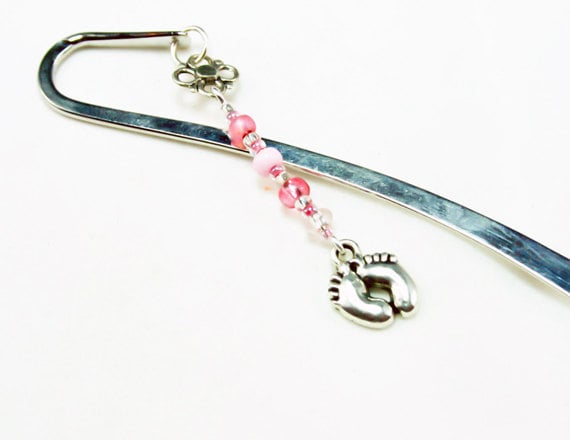 Neue Baby-Geschenk. Baby-Füße-Lesezeichen. Baby-Mädchen-Geschenk. Baby-Dusche Gefallen. Sbk008 von beyondcharms