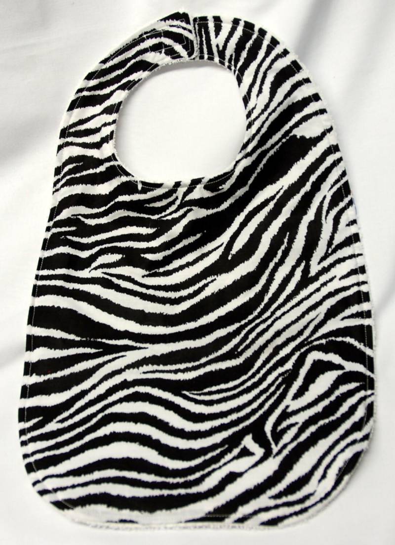 Jugend/Junior-Lätzchen, Besondere Bedürfnisse, Zhirnlähmung, Retts-Syndrom, 14-Zoll-Ausschnittöffnung Schwarz-Weiß-Zebrastreifen von beyondquilts