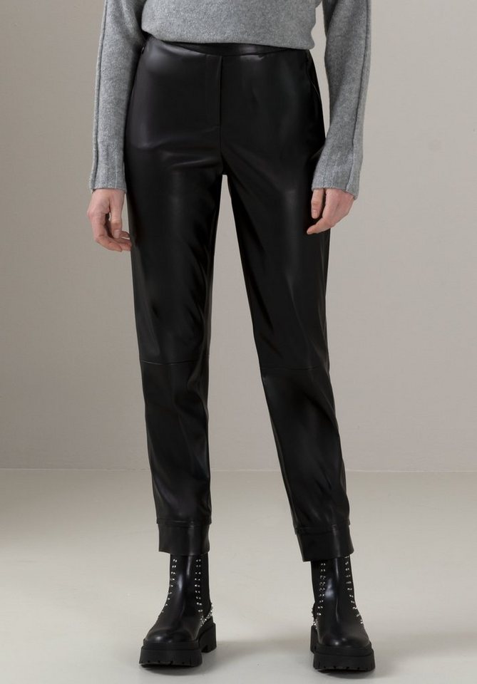 bianca Lederimitathose DENVER in edlem Schwarz und schmaler Silhouette von bianca