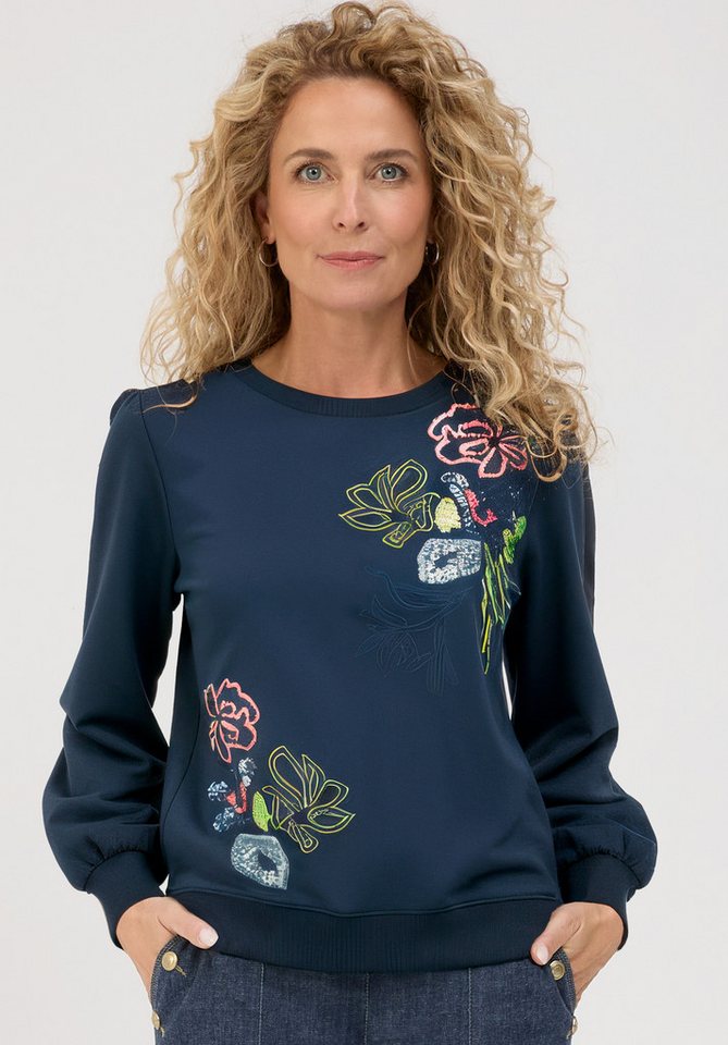 bianca Print-Shirt AMALIA mit einem Frontmotiv aus Pailletten und Stickerei von bianca