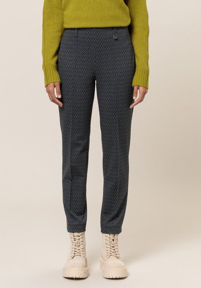 bianca Stretch-Hose DENVER in moderner Webstruktur und schmaler Silhouette von bianca