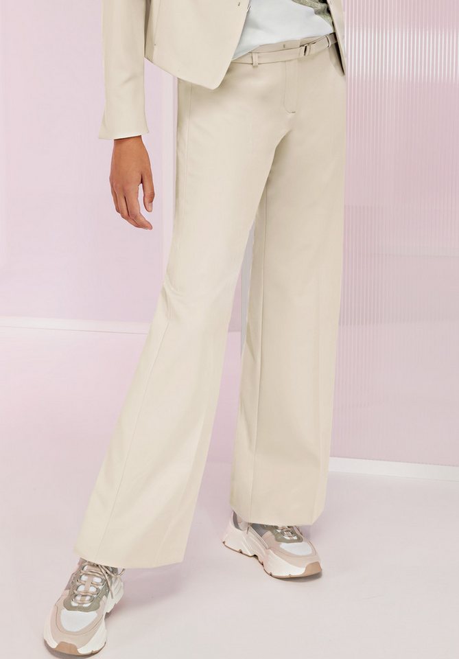 bianca Stretch-Hose PARIGI im cleanen Look mit edlem Stoffgürtel bianca Stretch-Hose PARIGI im cleanen Look mit edlem Stoffgürtel von bianca