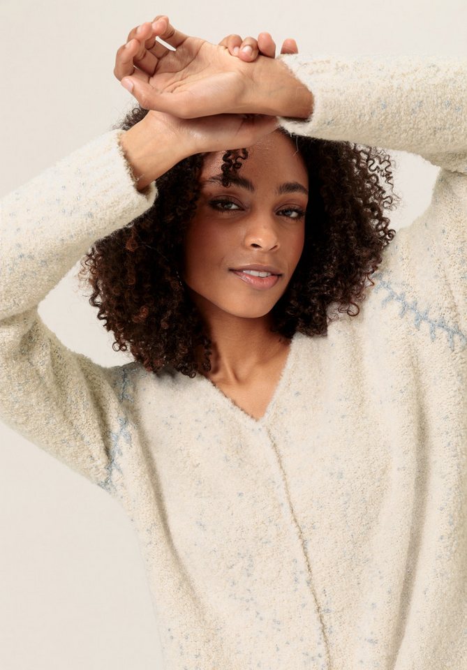 bianca Strickpullover VENUS mit V-Ausschnitt in flauschiger Strick-Qualität von bianca