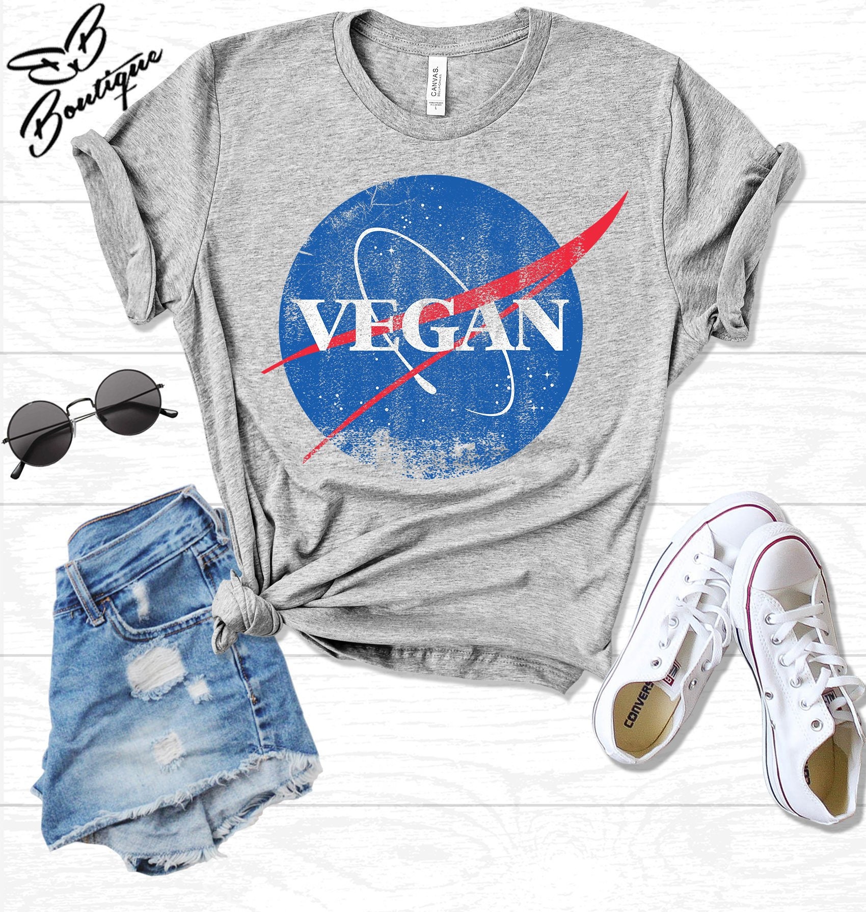 Veganes Shirt | Vegane Kleidung T-Shirt Geschenk Nasa Herbivore Vegetarisch von biancabridalboutique