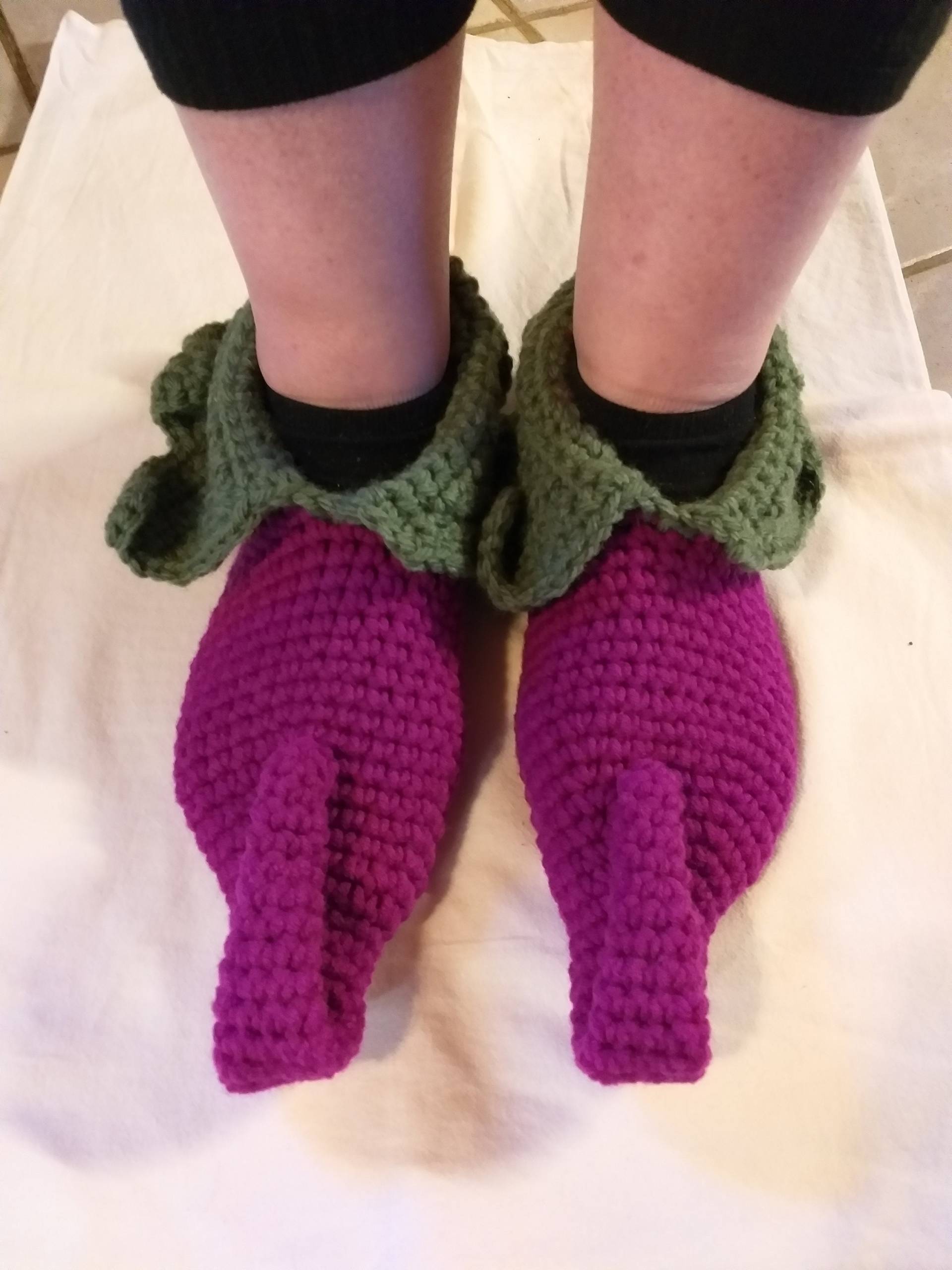 Selbstgehäkelte Elfenschuhe Größe 39/40 Selbstgehäkelte Elfenschuhe Größe 39/40 von bieneswollwunderwelt
