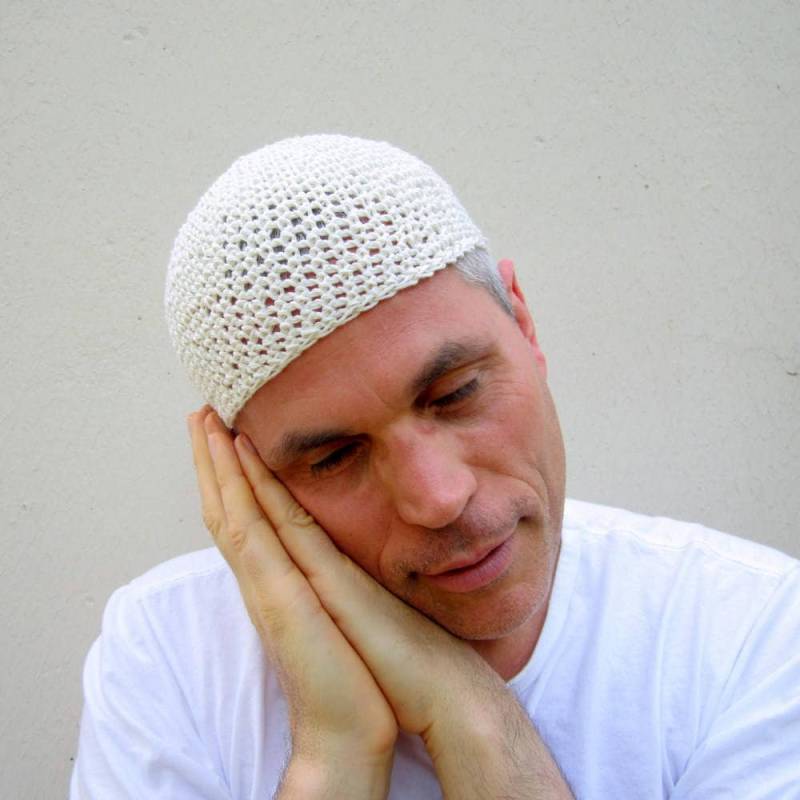 Handgehäkelter Kufi Aus Hanf Wollweiße Herrenmütze, Extra Kurzes Beanie Handgehäkelter Kufi Aus Hanf Wollweiße Herrenmütze, Extra Kurzes Beanie von bigalhats