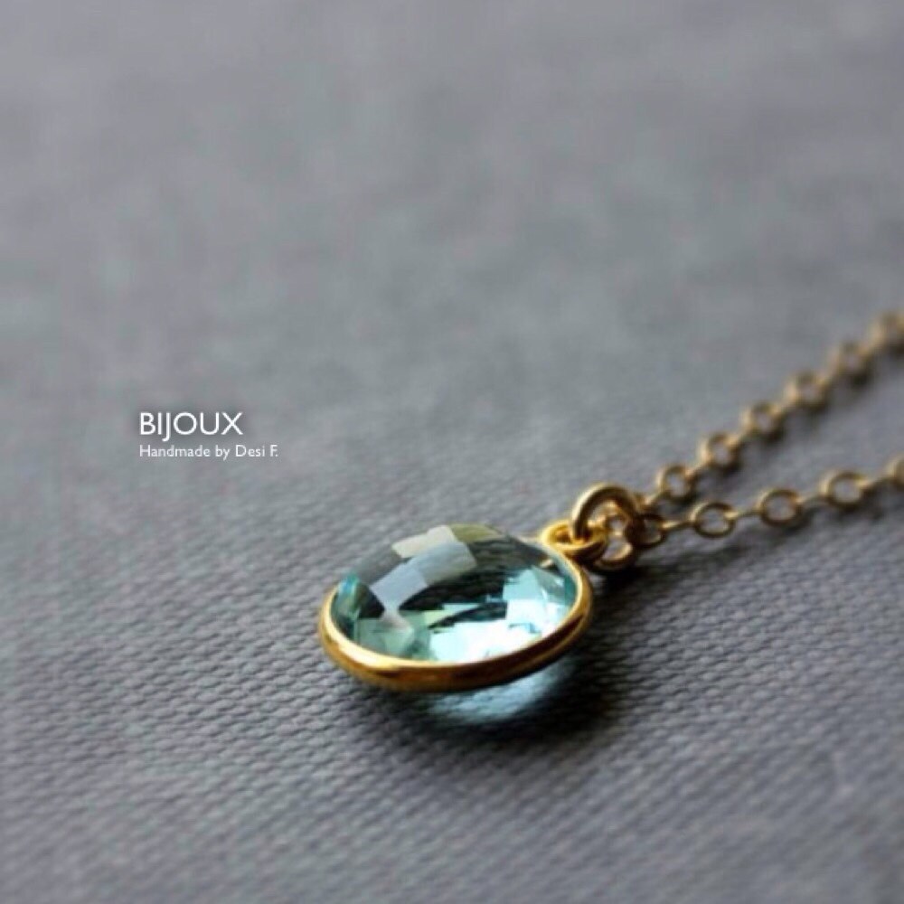 Aquamarin Blau Quarz Bezel Set Anhänger Halskette - 14K Goldfilled ....limited Edition Aquamarin Blau Quarz Bezel Set Anhänger Halskette - 14K Goldfilled ....limited Edition von bijouxbydesif