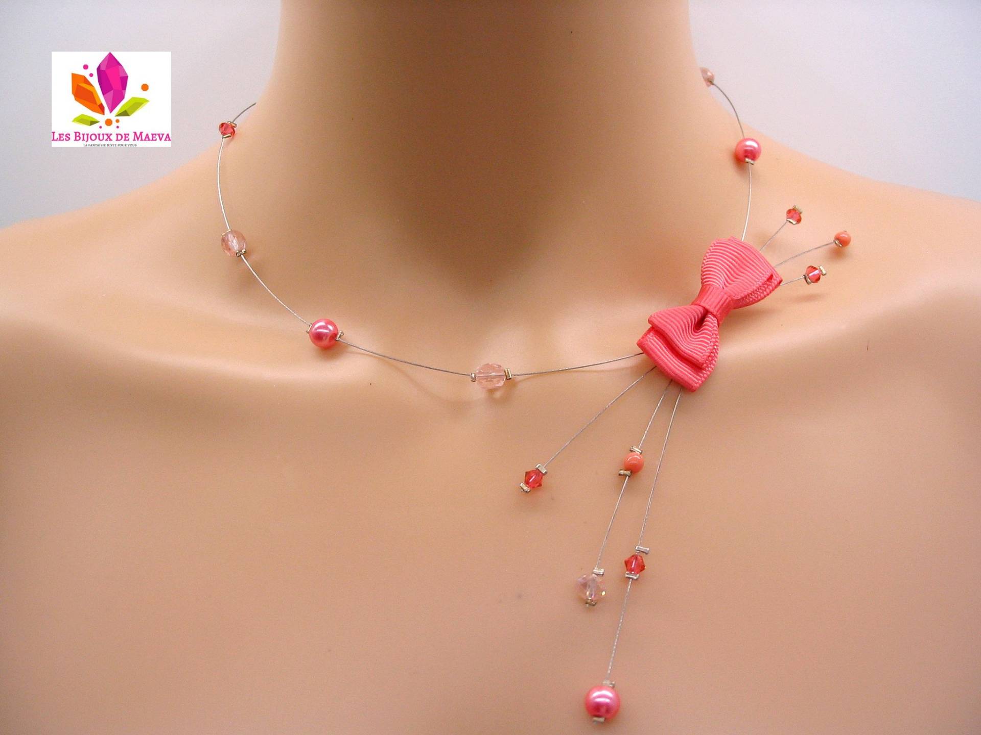 Damenhalskette, Koralle, Pfirsich, Lachsfarbe, Satellitenmodell, Stoffknoten, Designer-Modeschmuck Frankreich Damenhalskette, Koralle, Pfirsich, Lachsfarbe, Satellitenmodell, Stoffknoten, Designer-Modeschmuck Frankreich von bijouxbymaeva