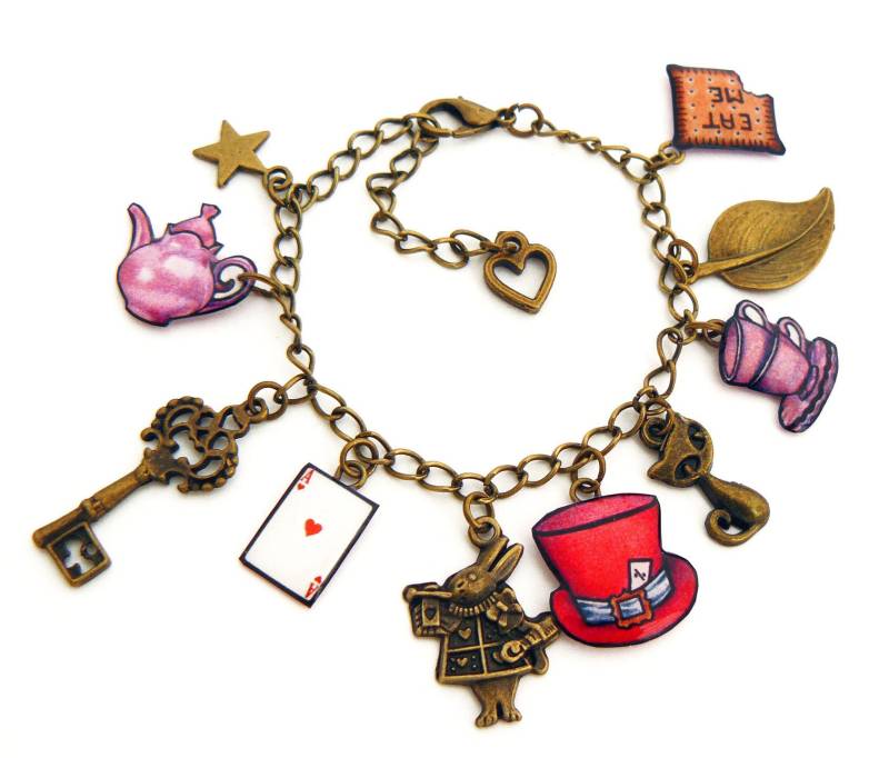 Alice Armband Im Wunderland, Messing-Kette Und Bunte Charms von bijouxlafeecameleon
