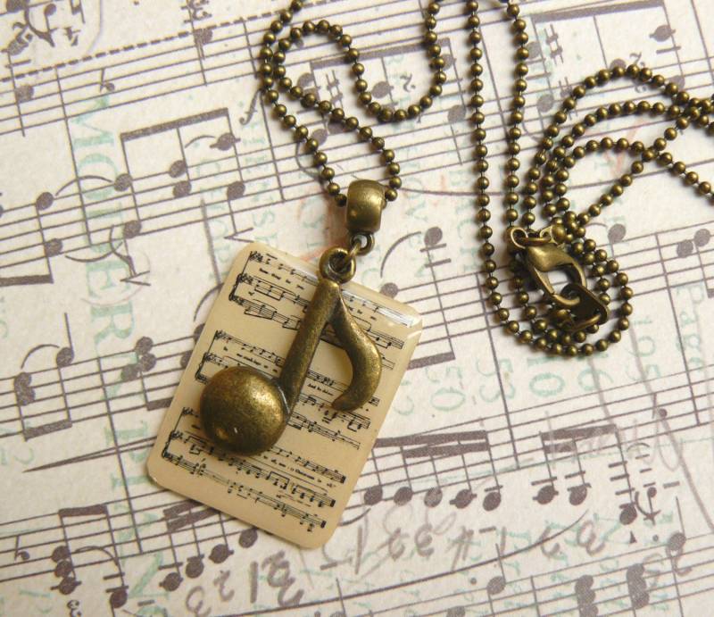 Messinganhänger-Musik Partitur Und Note von bijouxlafeecameleon
