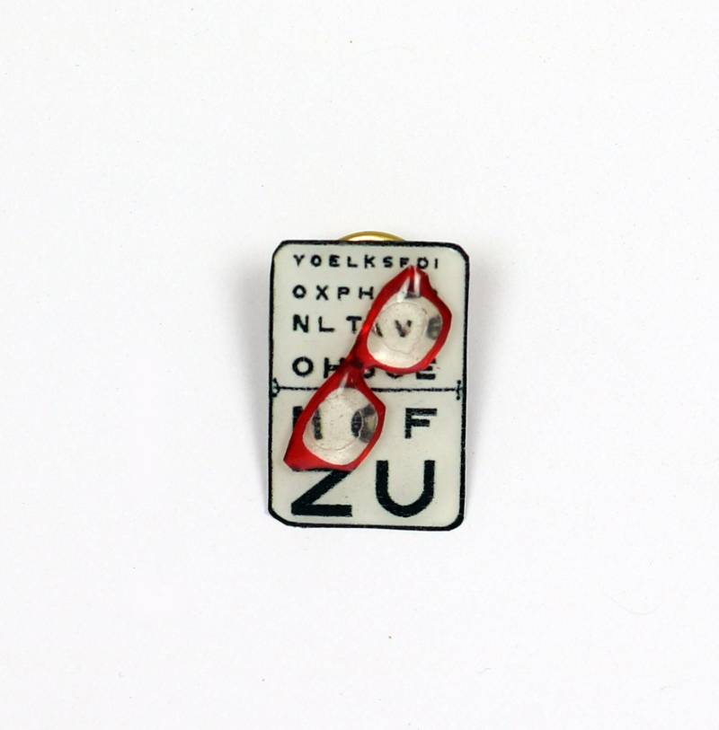 Pin Es Lesetest Und Rote Brille, Einscheibentisch, Augenmaß, Augenuntersuchung von bijouxlafeecameleon