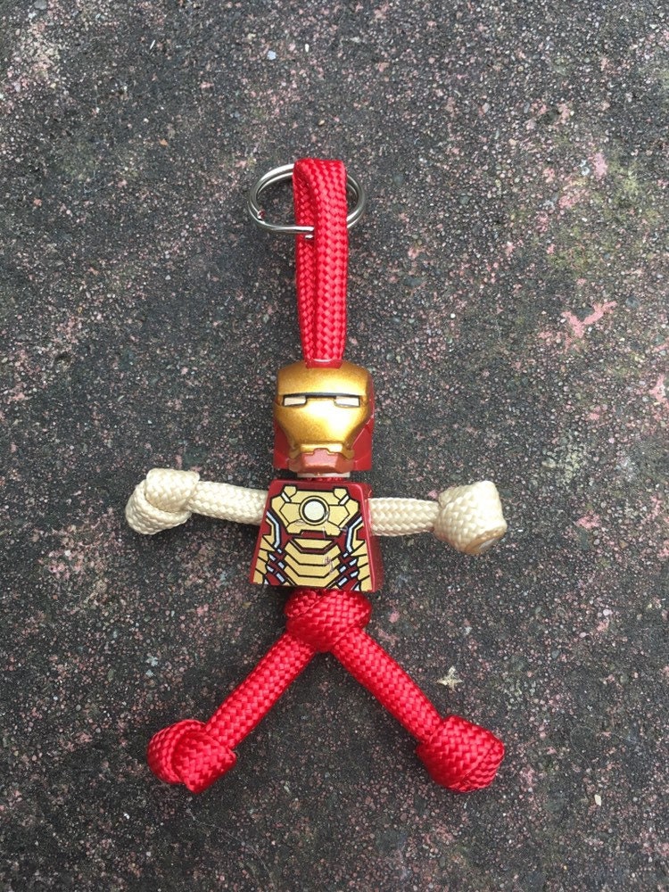 Der Originale Ironman Paracord Buddy Schlüsselanhänger. Auf Bestellung Gefertigt Der Originale Ironman Paracord Buddy Schlüsselanhänger. Auf Bestellung Gefertigt von bikerbuddy