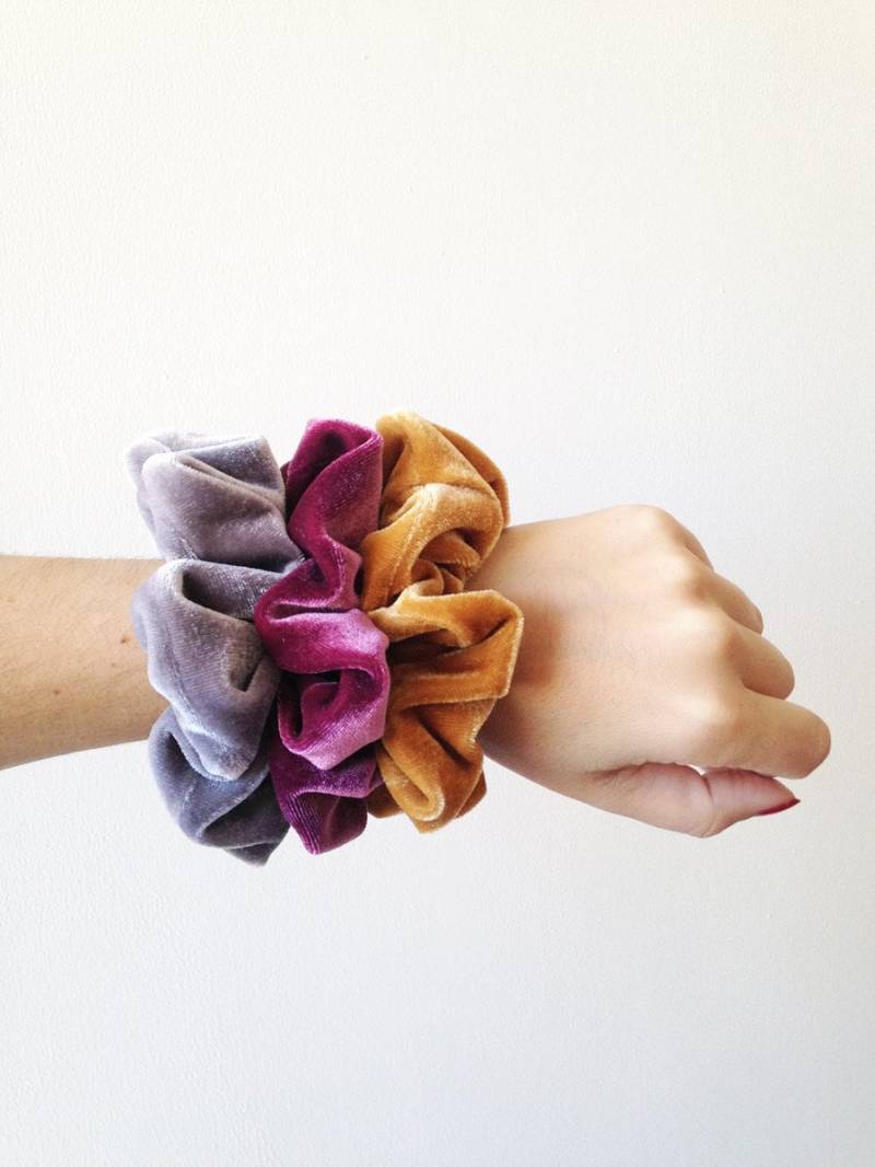 Haarbinden Bulk, Samt Scrunchie Pack, Scrunchies Set, Senf Svelvet Scrunchie, Pflaume Stoff, Silber Grau von birdienumnumshop