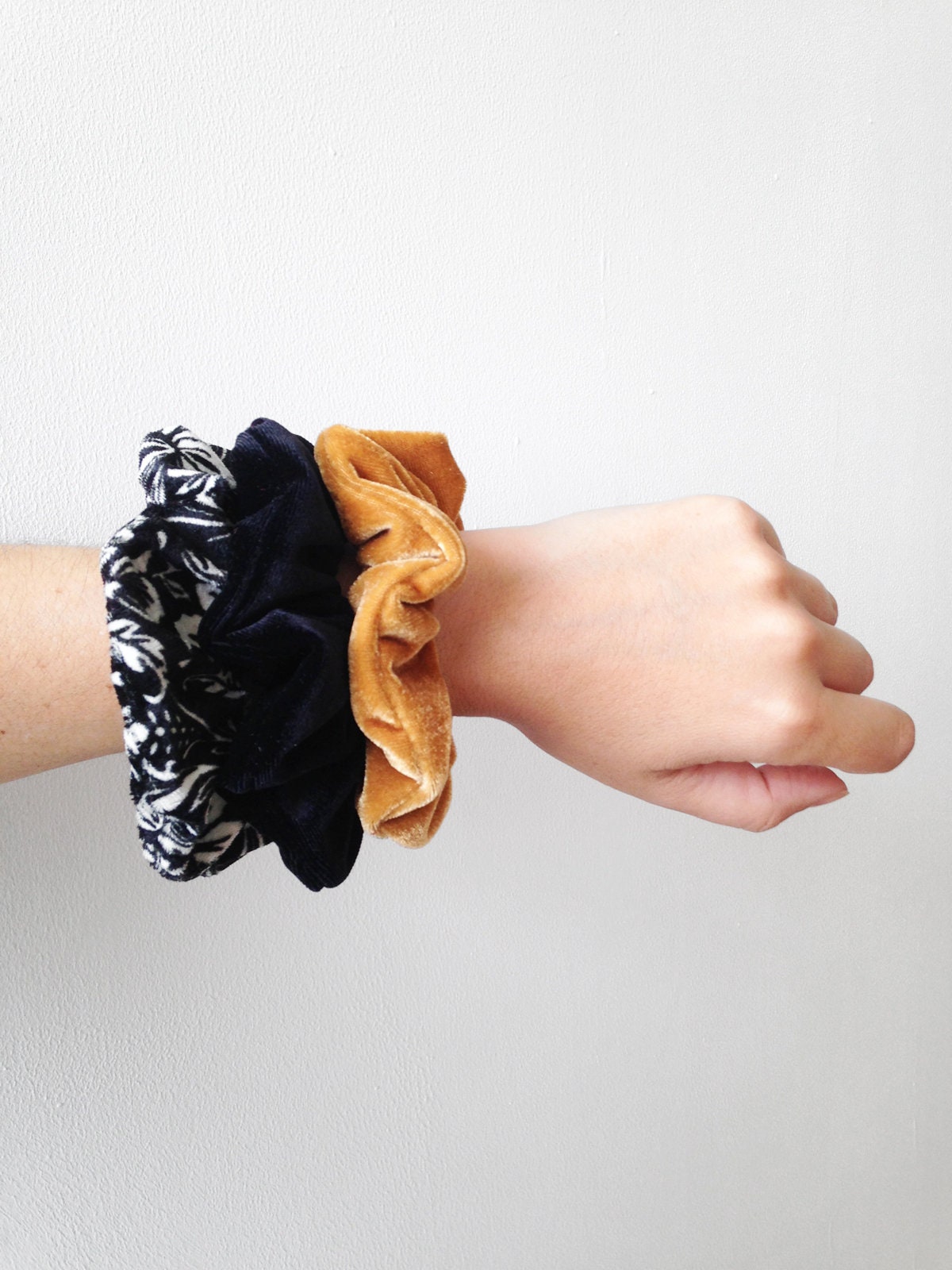 Scrunchie Samt Scrunchie Set, Scrunchie von birdienumnumshop