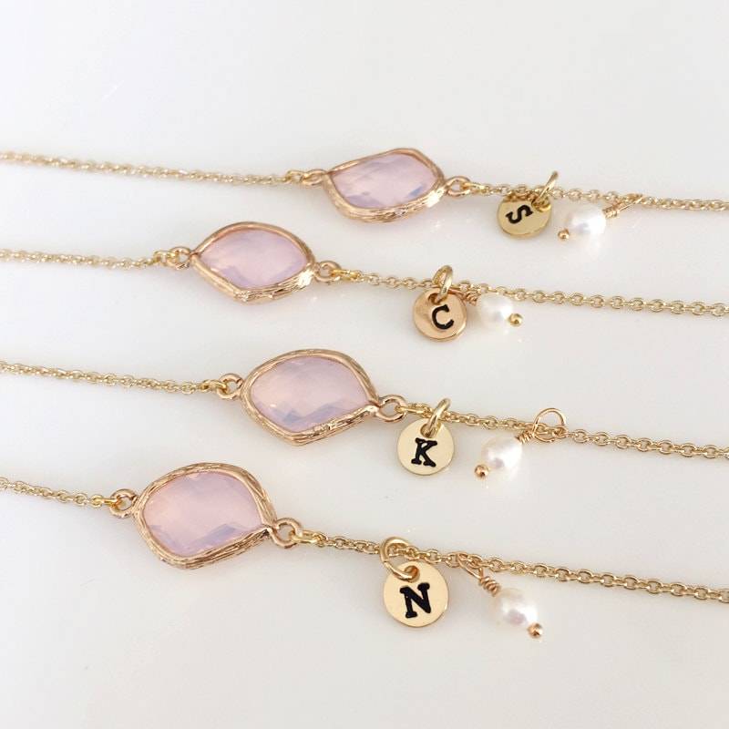 Bester Freund Brautjungfern Armband Geschenk, 14K Gold Überzogen, Personalisierte Birthstones Anfangsarmband, Blumenmädchen Armband, Blush Hochzeit von birdshome