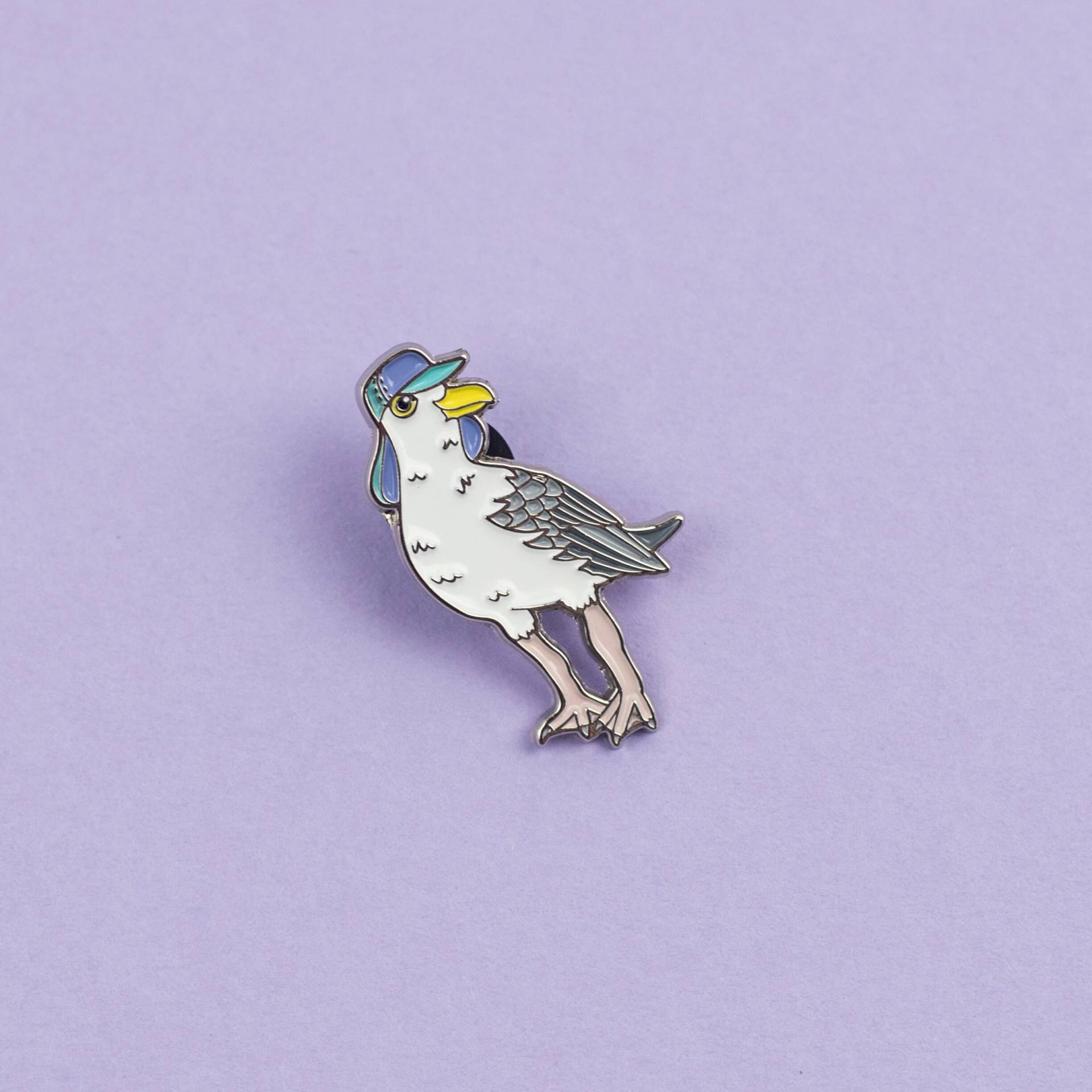 Hering Gull Enamel Pin Anstecker - Vögel in Mützen Möwe Im Sonnenhut Anstecker, Lapel Hut Pin, Vogel Brighton Möwe von birdsinhats