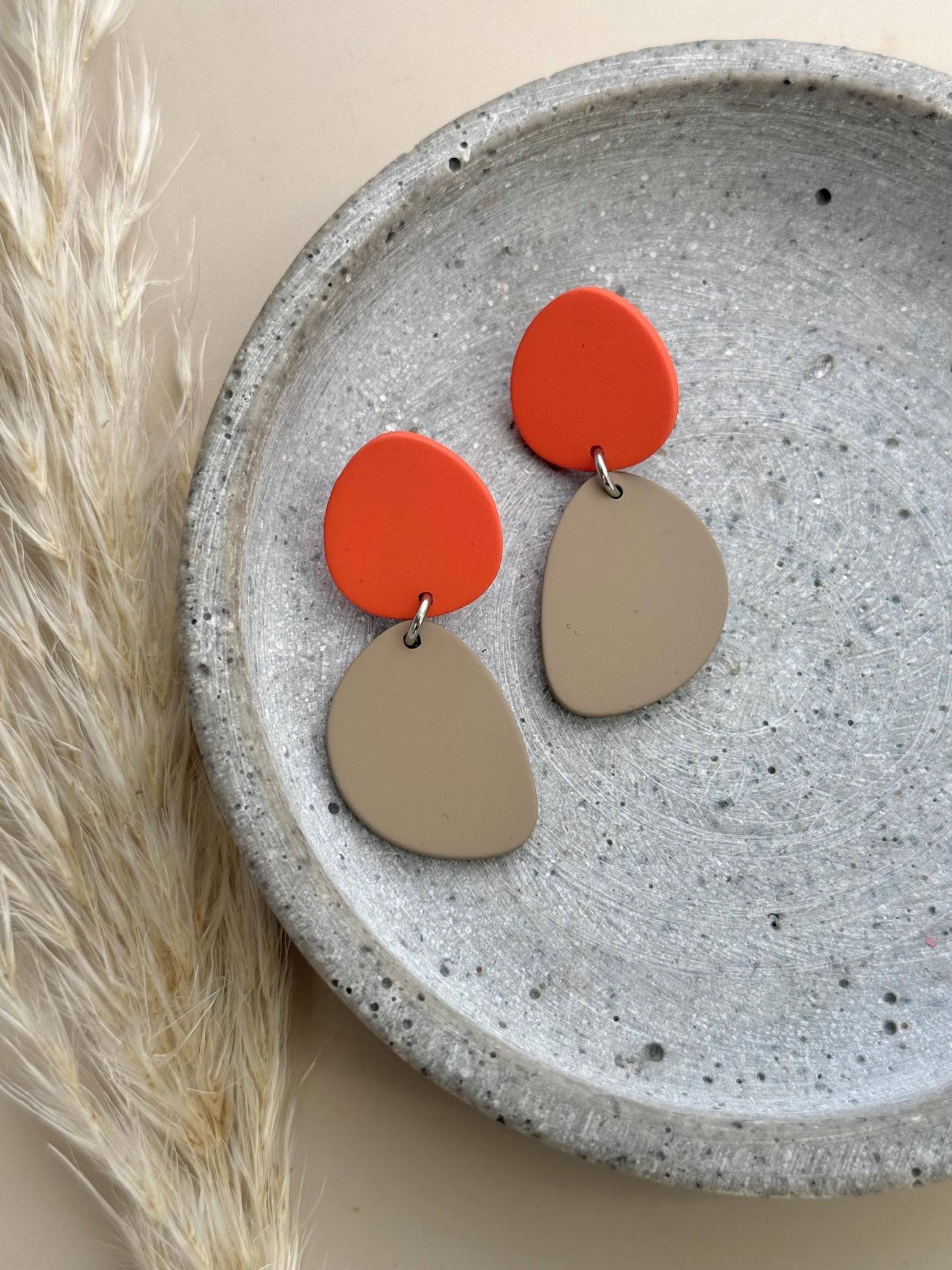 Beige Orange Color Block Ohrringe Aus Acryl/Orange Ohrstecker Herbst Statement Geschenk Freundin Beige Orange Color Block Ohrringe Aus Acryl/Orange Ohrstecker Herbst Statement Geschenk Freundin von birdsofparadiseDE