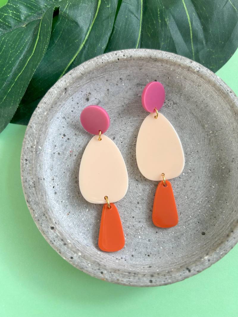 Bunte Acryl Ohrringe Mit Lila Ohrstecker/Color Block Statement Rosa Orangen Anhänger Auffällige Große von birdsofparadiseDE