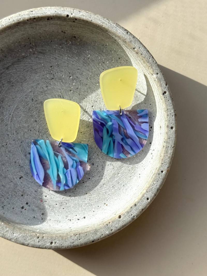 Bunte Acryl Ohrringe Mit Watercolor Design/Bunte, Gelbe Statement Blau Grün Modeschmuck Geschenk Für Freundin von birdsofparadiseDE