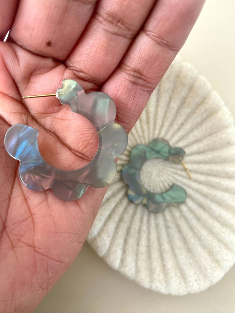 Grüne Acetat Creolen/Aus Kunststoff Große Ohrringe Flache Statement Halbcreolen Schmuck Geschenk Für Freundin Grüne Acetat Creolen/Aus Kunststoff Große Ohrringe Flache Statement Halbcreolen Schmuck Geschenk Für Freundin von birdsofparadiseDE