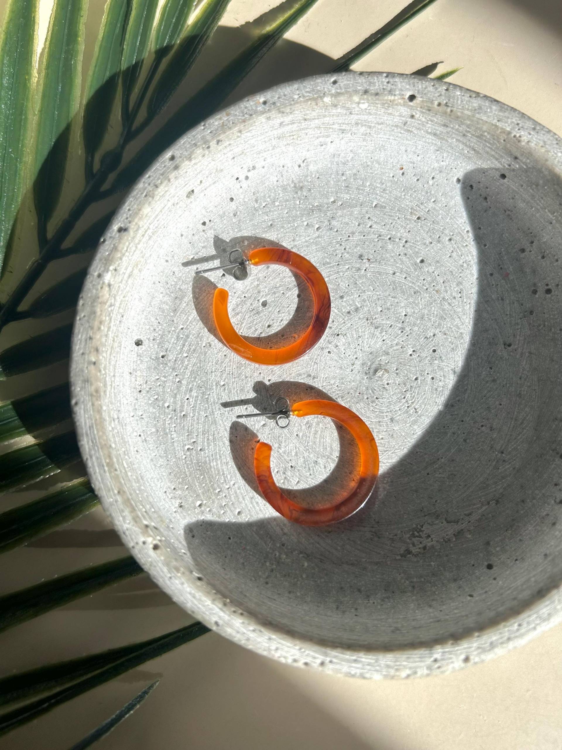 Orange Acetat Creolen/Kleine, Aus Kunststoff Ohrringe Flache Statement Halbcreolen Schmuck Geschenk Freundin von birdsofparadiseDE