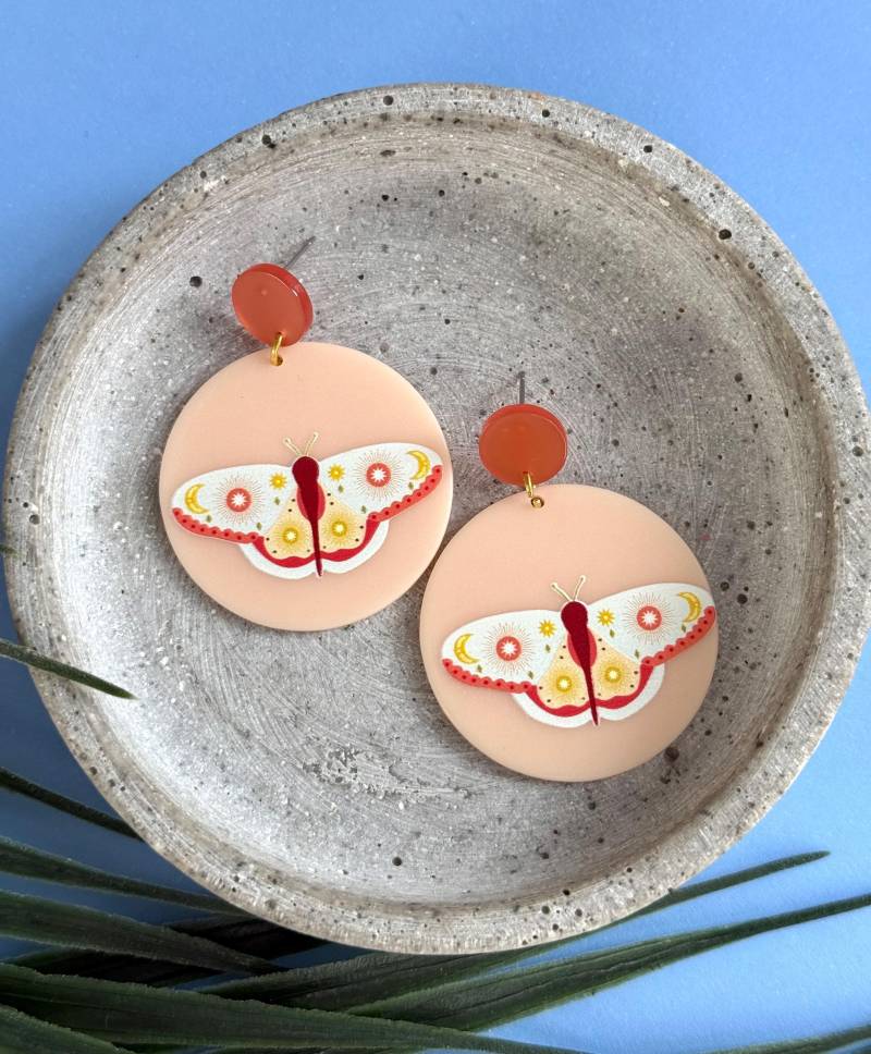 Orange Ohrstecker Mit Runden Schmetterling Anhänger Aus Acryl/Große, Rosa Statement Ohrringe Bunte Acetat Geschenk Freundin von birdsofparadiseDE