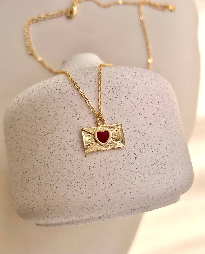 Vergoldete Halskette Mit Briefumschlag Anhänger/Goldene Gliederkette Herz Liebesbrief Kette Geschenk Vergoldete Halskette Mit Briefumschlag Anhänger/Goldene Gliederkette Herz Liebesbrief Kette Geschenk von birdsofparadiseDE