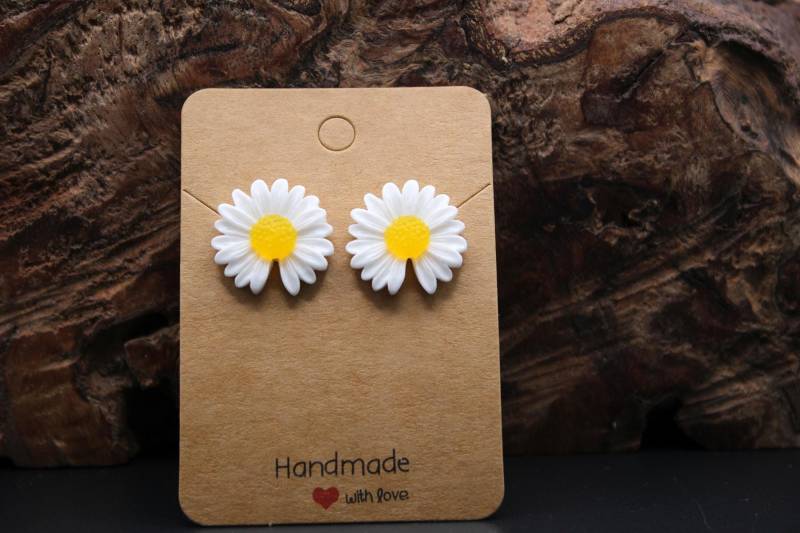 Aparte Ohrringe Mit Gänseblümchen-Motiv von bittersweetcreativ