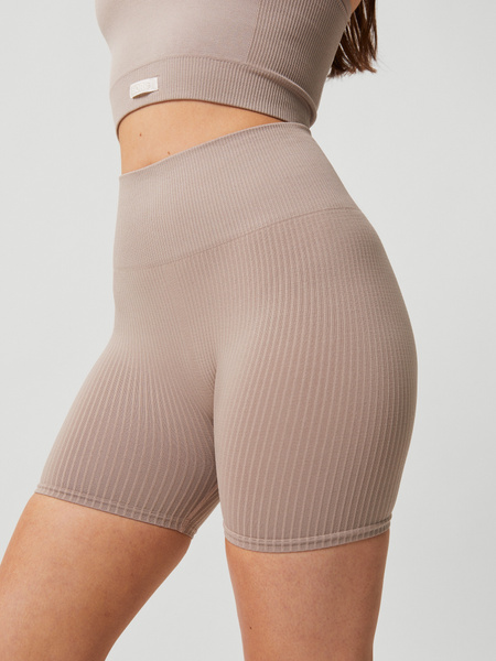 Björn Borg Studio Seamless Rib Shorts Beige , M von björn borg