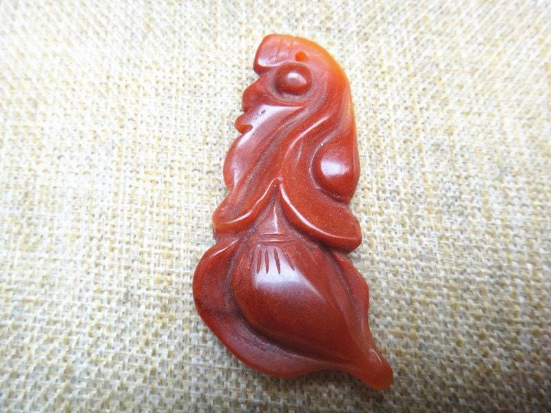 Natürliche Gelbe Jade/Magnolie Blumencharme Anhänger Natürliche Gelbe Jade/Magnolie Blumencharme Anhänger von blackbeaded