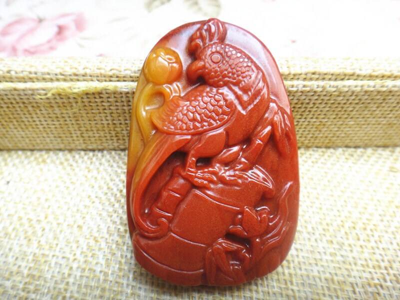 Natürliche Gelbe Jade Carved Anhänger Papagei Maskottchen Natürliche Gelbe Jade Carved Anhänger Papagei Maskottchen von blackbeaded