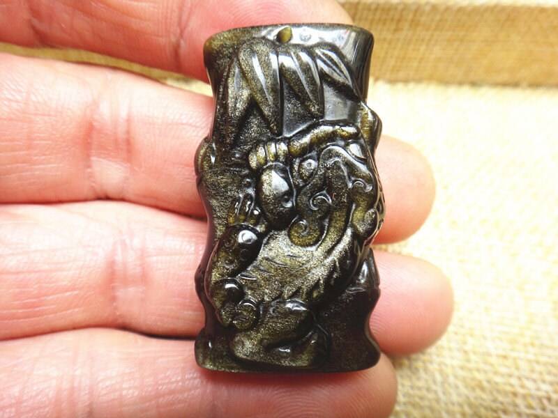 Natürliche Gold Obsidian Stein-Maskottchen-Pi Yao Glück Anhänger von blackbeaded