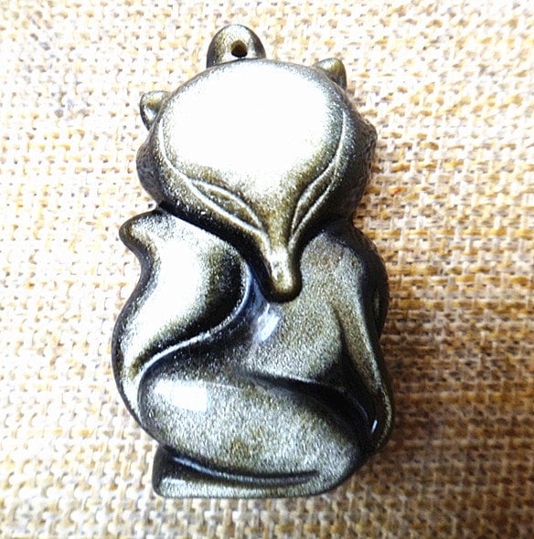 Natürliche Goldene Obsidion Fuchs-Anhänger Natürliche Goldene Obsidion Fuchs-Anhänger von blackbeaded