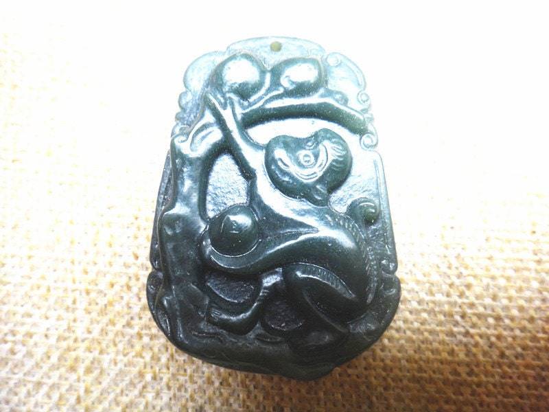 Natürliche Grüne Jade Schnitzen Anhänger Affe Maskottchen Natürliche Grüne Jade Schnitzen Anhänger Affe Maskottchen von blackbeaded