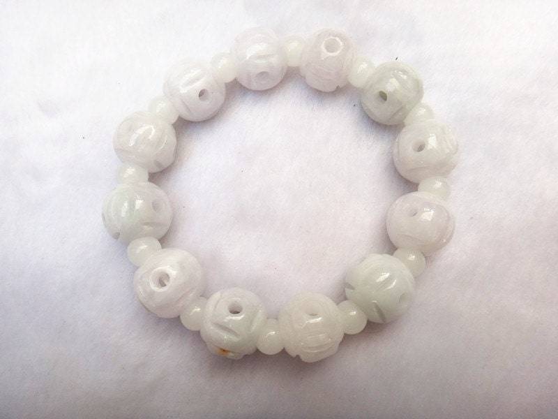 Natürliche Jade Perlen Armband Gravur Lotus Natürliche Jade Perlen Armband Gravur Lotus von blackbeaded
