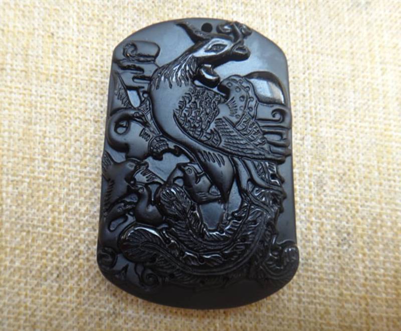Natürliche Obsidian-Phoenix-Anhänger Natürliche Obsidian-Phoenix-Anhänger von blackbeaded