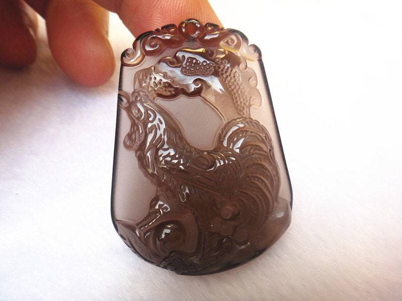Natürlichem Eis-Arten Von Obsidian Anhänger Huhn Maskottchen Natürlichem Eis-Arten Von Obsidian Anhänger Huhn Maskottchen von blackbeaded