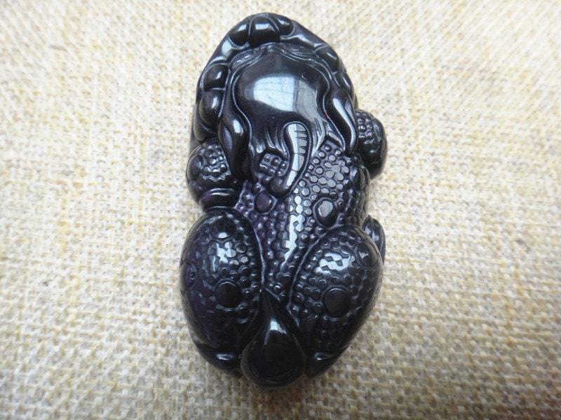 Natürlichem Eis-Arten Von Regenbogen Obsidian Pi Yao Talisman Anhänger Natürlichem Eis-Arten Von Regenbogen Obsidian Pi Yao Talisman Anhänger von blackbeaded