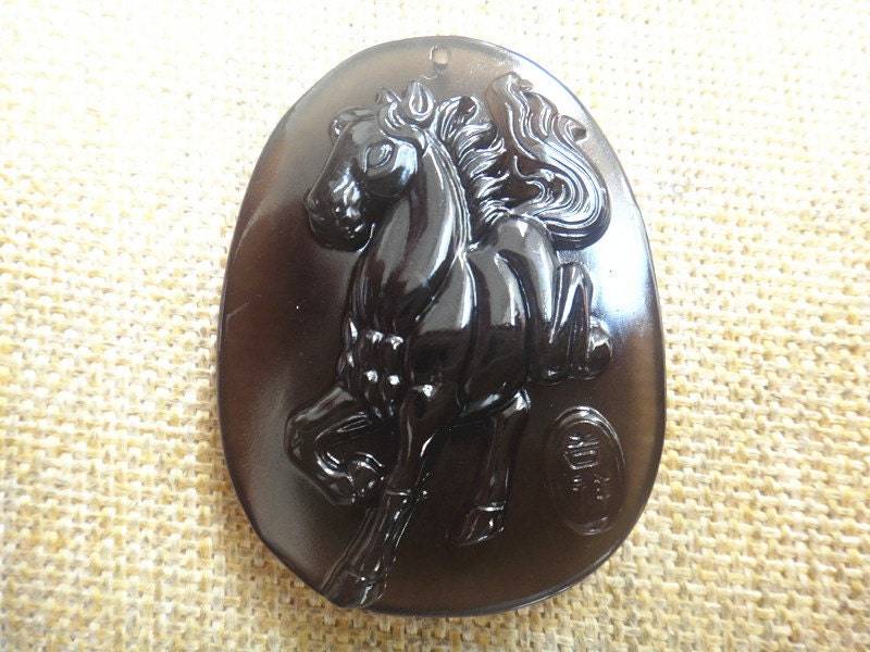 Natureis Arten Von Obsidian Glück Pferd Anhänger | Zweiseitige Gravur Natureis Arten Von Obsidian Glück Pferd Anhänger | Zweiseitige Gravur von blackbeaded