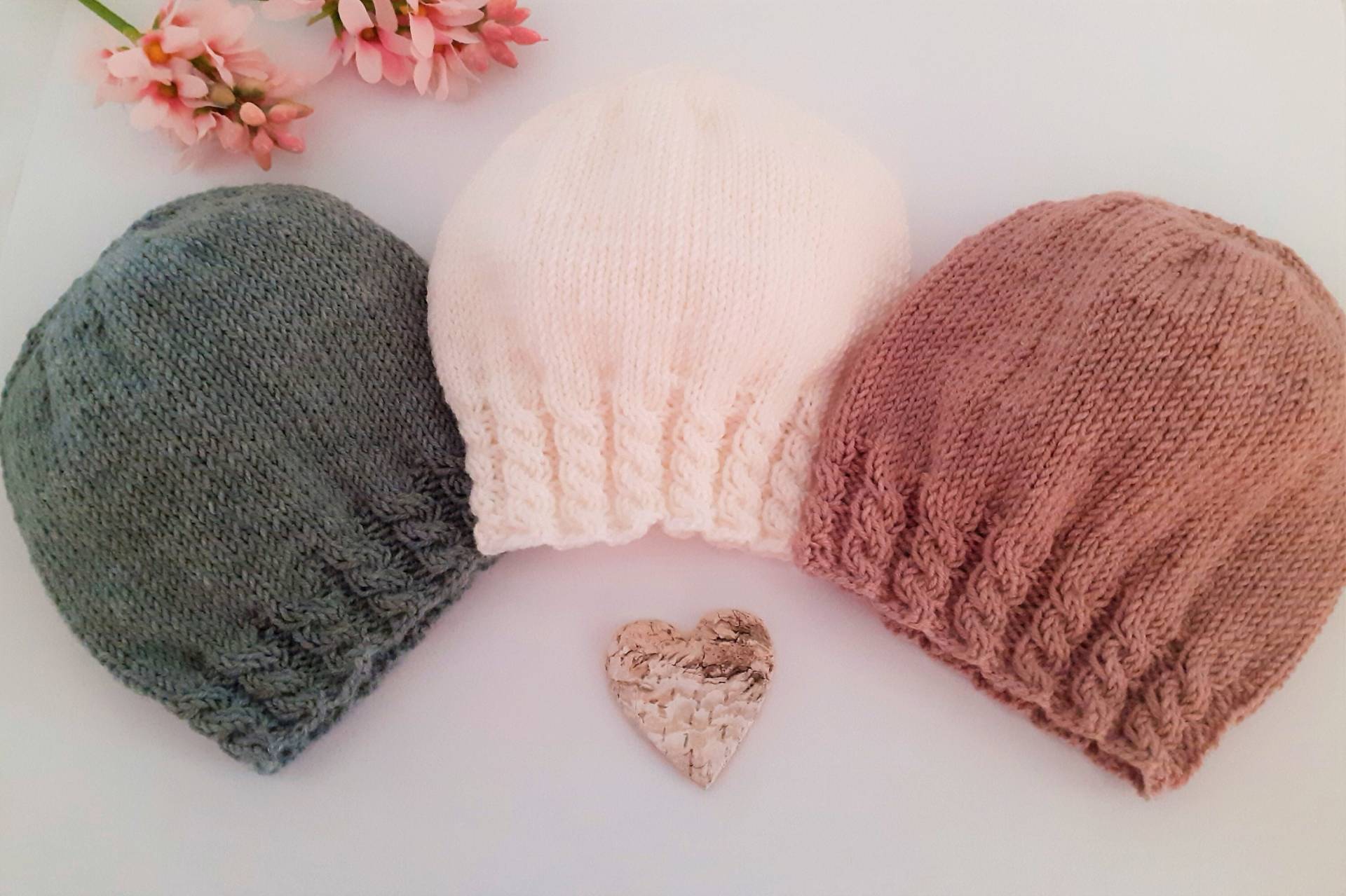 Baby Mütze Erstlingsmütze Handgestrickt in Verschiedenen Farben Wählbar von blamuesHandarbeiten