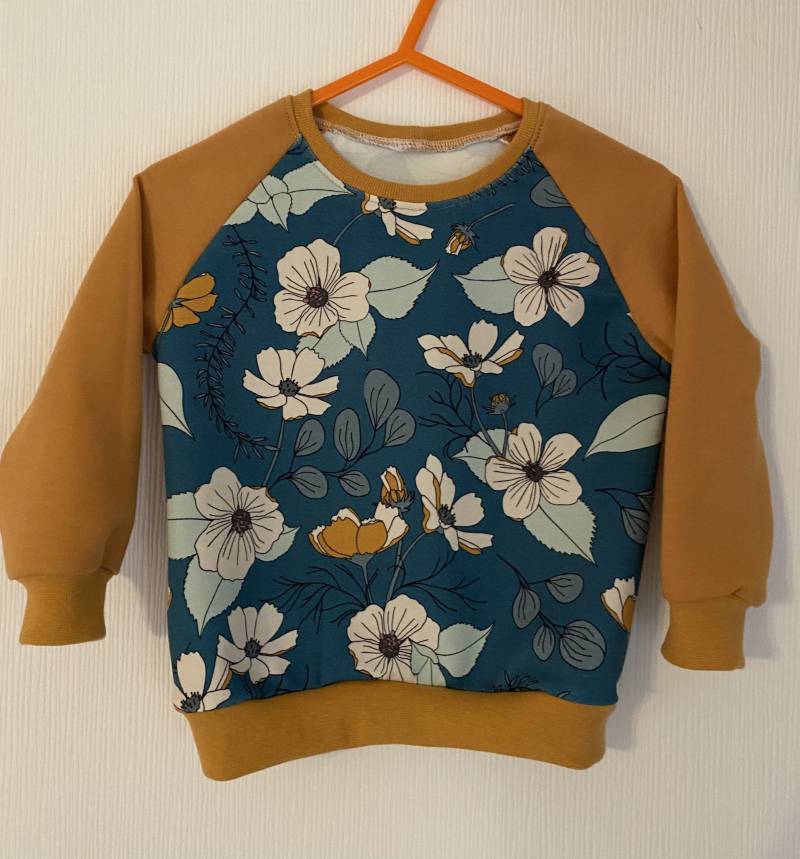 Sweatshirt Sweatshirt von blemblemXhandmade