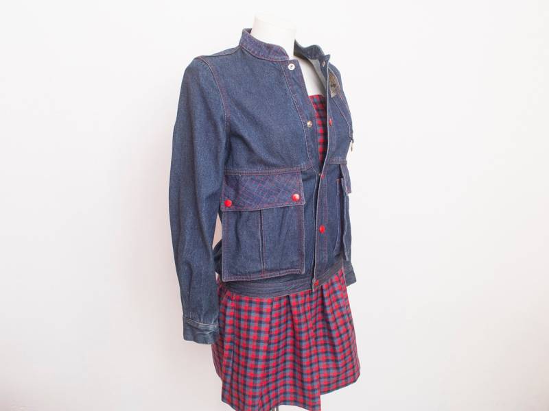 80Er Jahre Nos Vintage-Denim Jacke Rote Knöpfe von blessthatdress