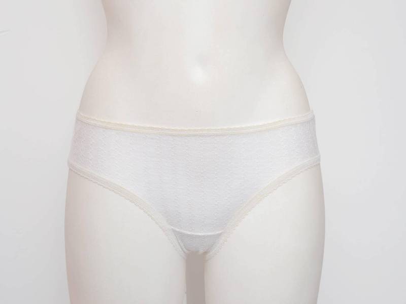 Weiße Vintage Unterhose Stroh Breit von blessthatdress